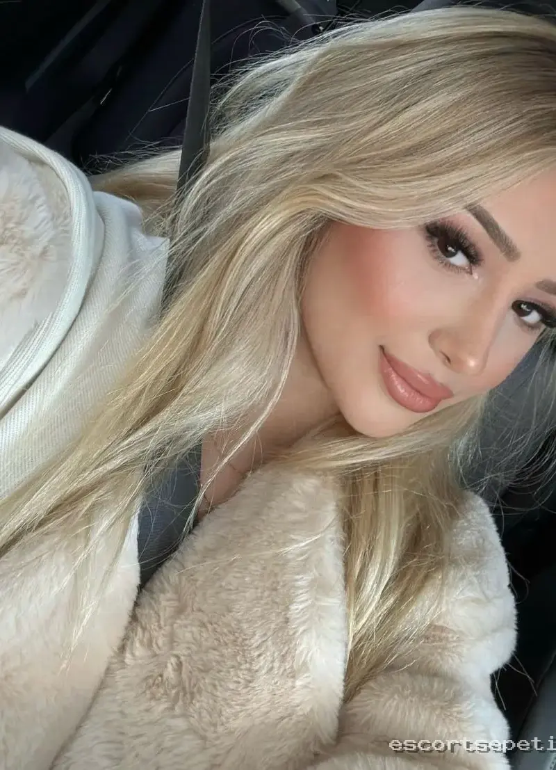 Beyoğlu Escort Bayan 7